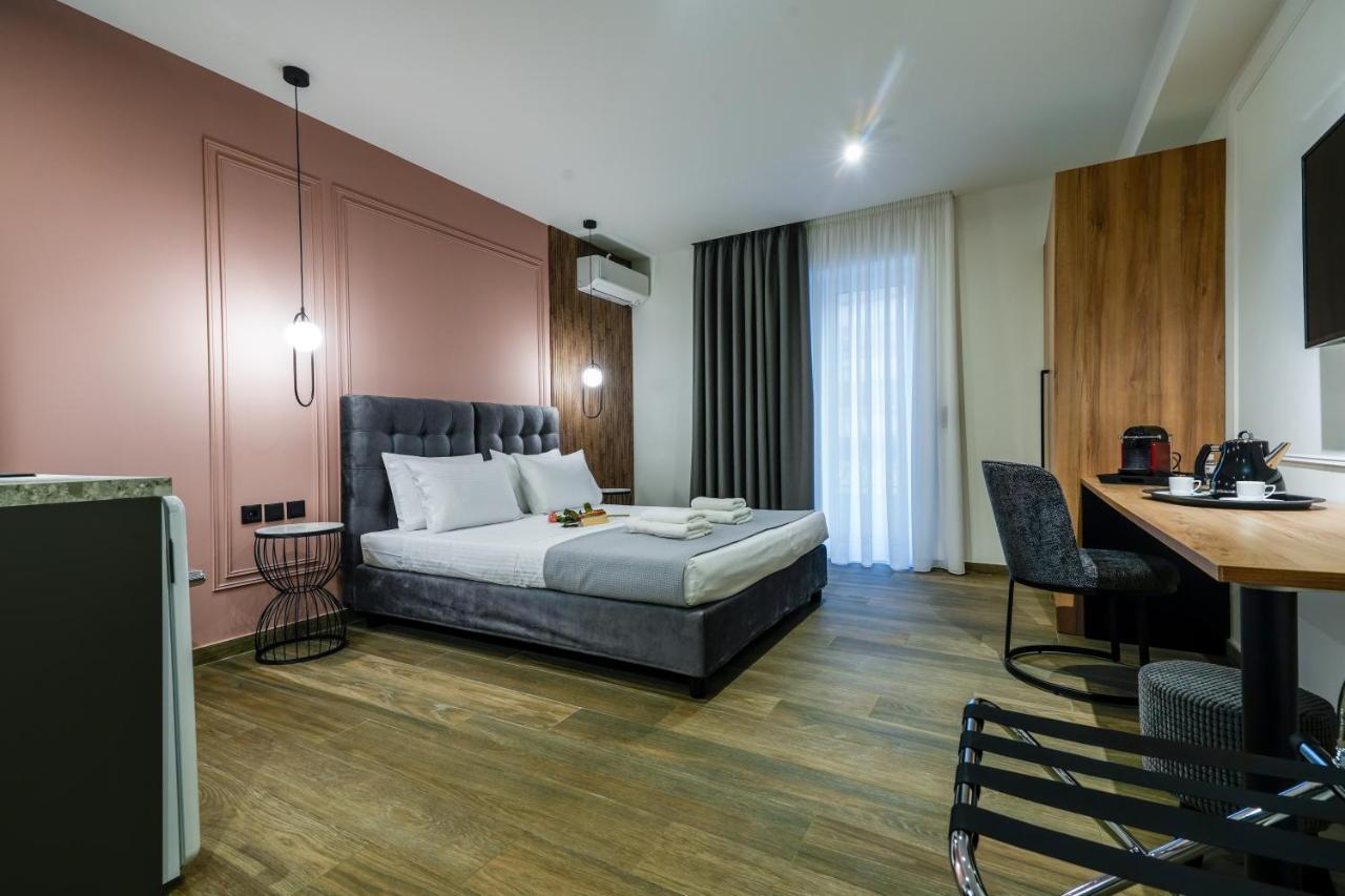 Casa Divinus Suites Athens Exterior photo