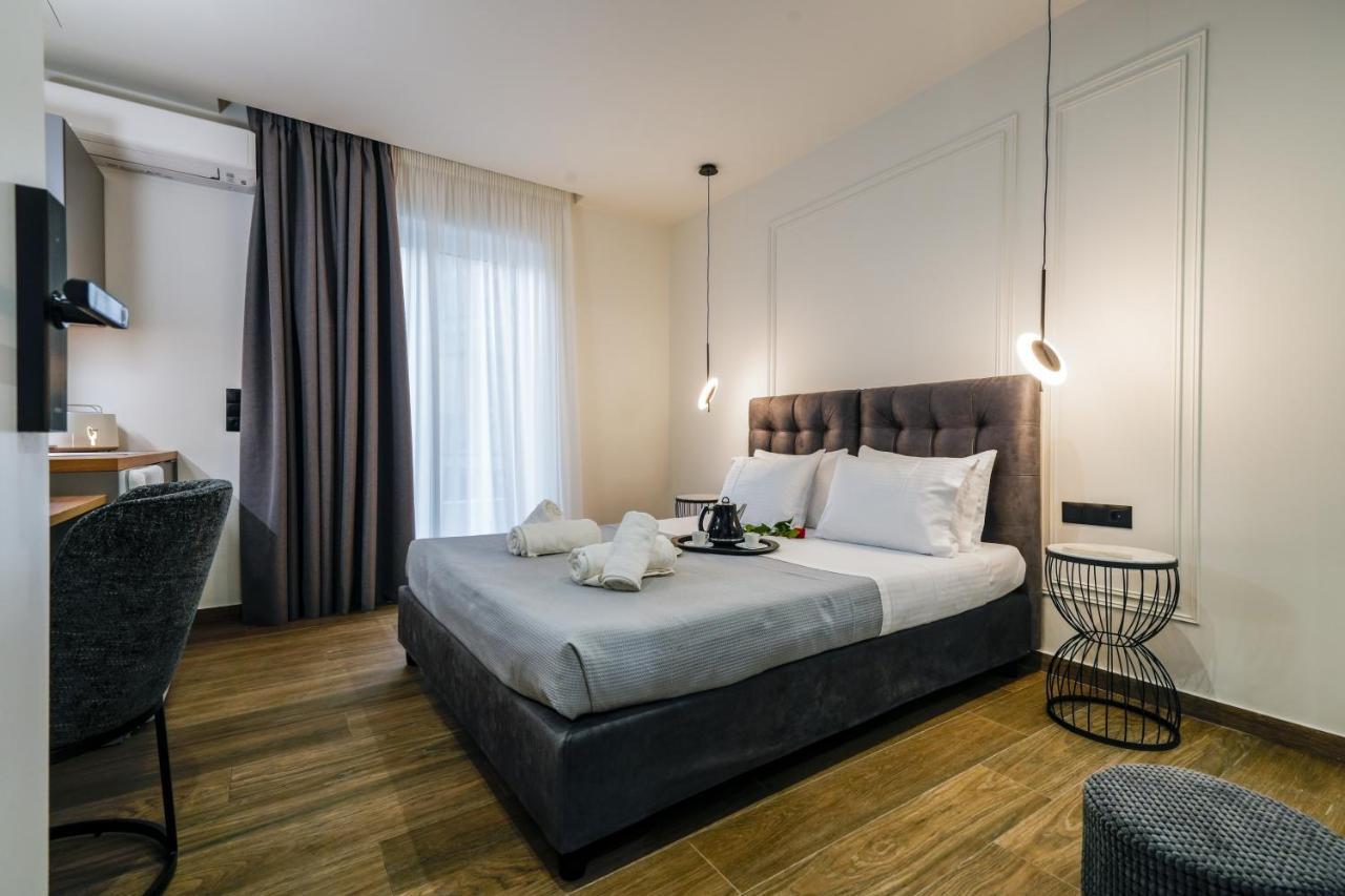 Casa Divinus Suites Athens Exterior photo